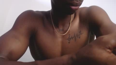 Drake 23 online show from November 19, 1:10 pm