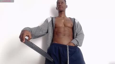 Drake 23 online show from October 9, 6:30 am