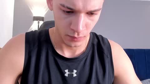 Snapshot of drake_carter1 chatting on February 14, 12:30 am drake_carter1 online show from February 14, 12:30 am