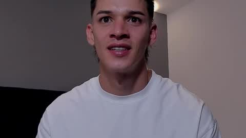 drake_carter1 online show from March 22, 2:04 am