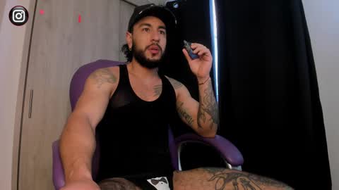 Snapshot of drake_jackson11 chatting on February 18, 12:28 pm drake jackson11 online show from February 18, 12:28 pm