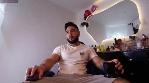 drake jackson11 online show from February 3, 11:36 am