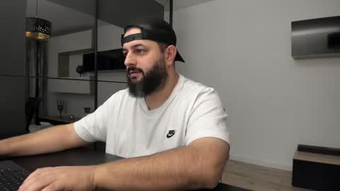 DravenPeak online show from October 8, 6:14 pm