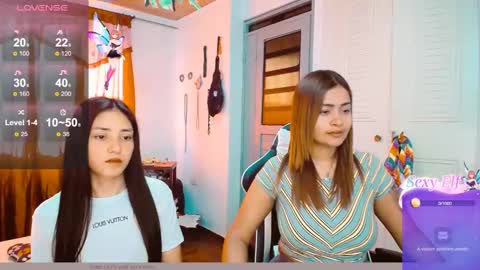 Snapshot of dream__girls69944 chatting on January 26, 1:36 pm sharon online show from January 26, 1:36 pm