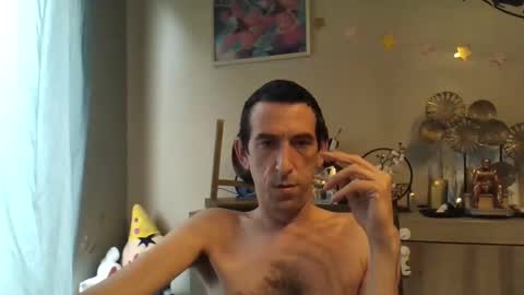 Snapshot of dreamguy38 chatting on October 7, 8:21 am dreamguy38 online show from October 7, 8:21 am