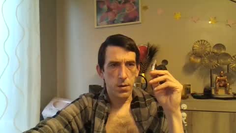 Snapshot of dreamguy38 chatting on February 23, 7:00 am dreamguy38 online show from February 23, 7:00 am