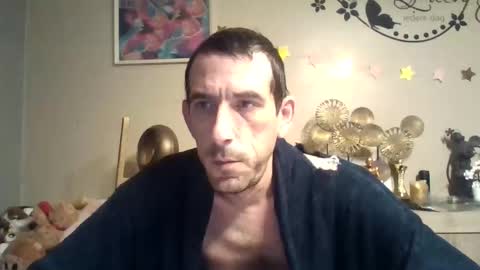 Snapshot of dreamguy38 chatting on September 21, 2:48 am dreamguy38 online show from September 21, 2:48 am