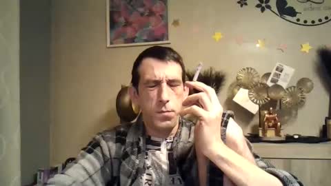 Snapshot of dreamguy38 chatting on January 3, 5:50 am dreamguy38 online show from January 3, 5:50 am