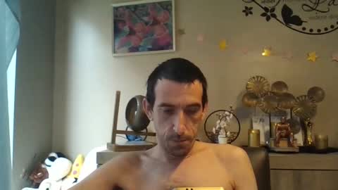 Snapshot of dreamguy38 chatting on September 26, 9:50 am dreamguy38 online show from September 26, 9:50 am