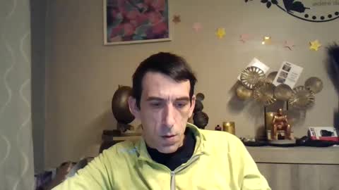Snapshot of dreamguy38 chatting on February 3, 2:58 am dreamguy38 online show from February 3, 2:58 am