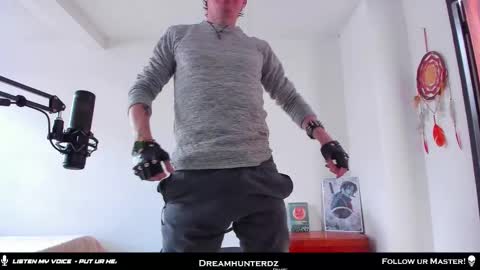 Your lord. - ONLINE  1500 Pm to 2100 Pm - New York Hour online show from October 1, 9:02 pm