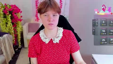 Snapshot of dreammyluna chatting on September 25, 8:49 pm Luna online show from September 25, 8:49 pm
