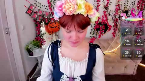 Snapshot of dreammyluna chatting on October 21, 8:45 pm Luna online show from October 21, 8:45 pm