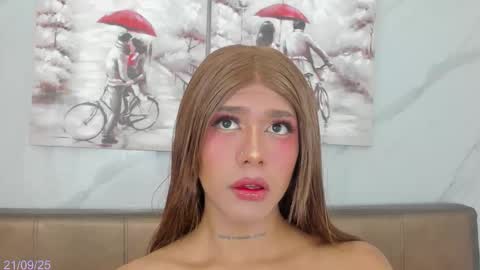dreams_chloe online show from September 21, 5:44 am