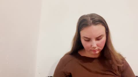 Mila online show from December 2, 3:31 pm