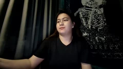 Snapshot of dreamycreamyst chatting on December 28, 8:47 pm dreamycreamyst online show from December 28, 8:47 pm