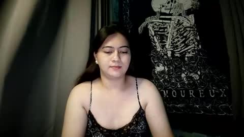 Snapshot of dreamycreamyst chatting on December 26, 1:29 am dreamycreamyst online show from December 26, 1:29 am