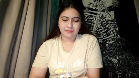 Snapshot of dreamycreamyst chatting on February 18, 12:17 pm dreamycreamyst online show from February 18, 12:17 pm