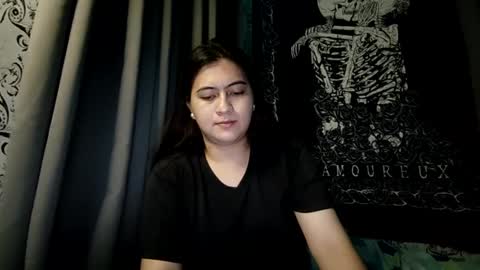 Snapshot of dreamycreamyst chatting on December 29, 4:38 am dreamycreamyst online show from December 29, 4:38 am