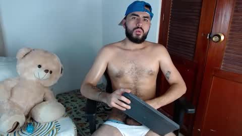 dricusabdallah online show from January 31, 7:11 pm