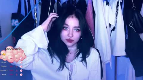 Tara  Sonny online show from October 22, 1:57 pm