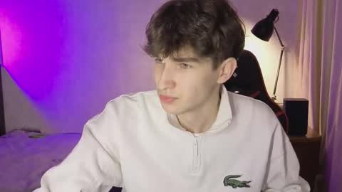 Mark online show from March 1, 7:07 pm