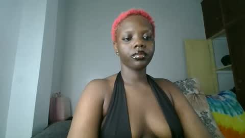 Kimberly online show from November 12, 6:32 pm