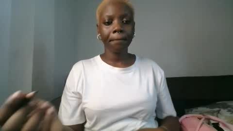 Kimberly online show from November 23, 8:40 pm