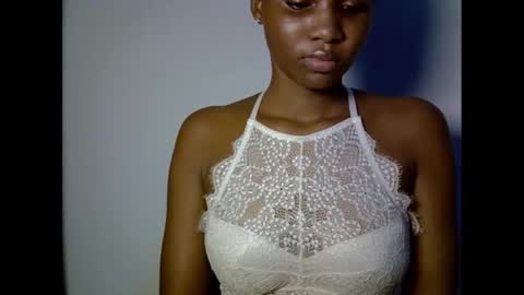 drippingpussy__ online show from November 6, 7:50 pm