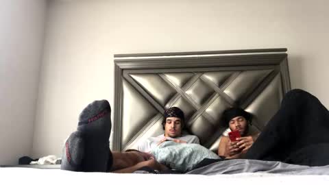 2xTheTrouble online show from November 12, 5:26 pm