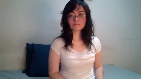 Snapshot of dronae chatting on September 26, 12:40 am dronae online show from September 26, 12:40 am