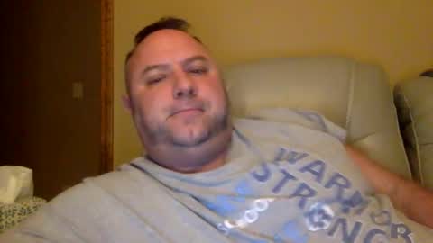 Snapshot of drow0909 chatting on December 23, 3:18 am Drow online show from December 23, 3:18 am