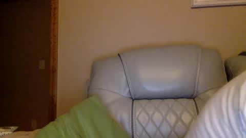Snapshot of drow0909 chatting on December 3, 2:31 am Drow online show from December 3, 2:31 am