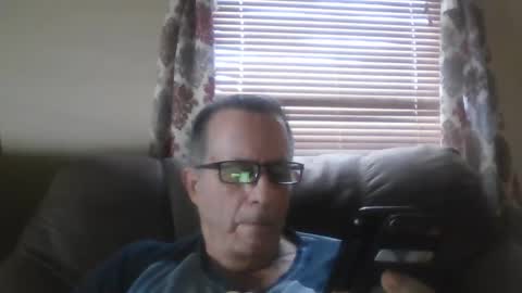Snapshot of drthick1224 chatting on October 8, 6:03 pm drthick1224 online show from October 8, 6:03 pm