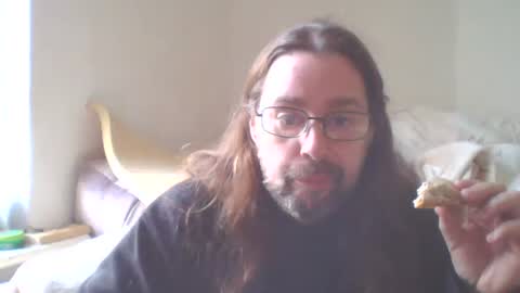 Snapshot of dukenucum73 chatting on December 3, 1:17 pm chris online show from December 3, 1:17 pm