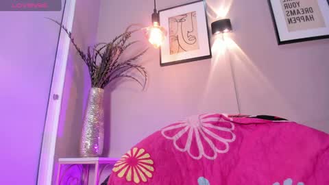 Snapshot of dulce__fiore07 chatting on September 24, 2:46 pm dulce__fiore07 online show from September 24, 2:46 pm