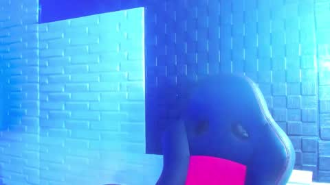 Snapshot of dulcemystery chatting on October 19, 3:44 am dulcemystery online show from October 19, 3:44 am