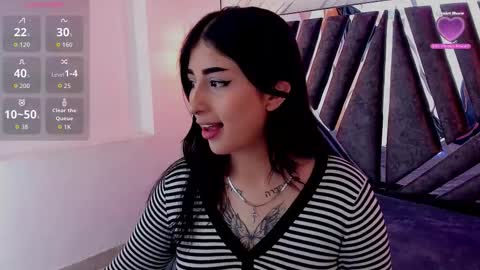    online show from November 17, 7:49 pm