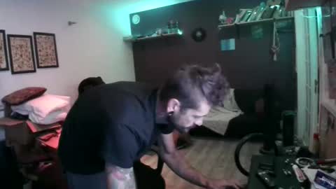 Snapshot of durfmanx chatting on November 1, 7:18 am durfmanX online show from November 1, 7:18 am