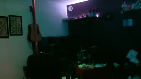 Snapshot of durfmanx chatting on March 9, 9:46 am durfmanX online show from March 9, 9:46 am