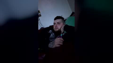 dustindbk online show from March 4, 6:54 am