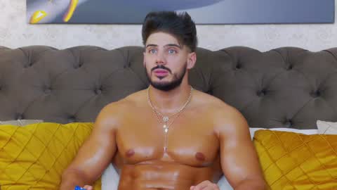 Dustin online show from January 16, 11:06 pm