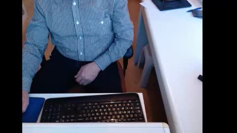 dutchpornking2 online show from March 5, 7:28 am