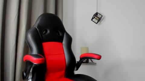 DWAYNIE online show from March 7, 8:13 am