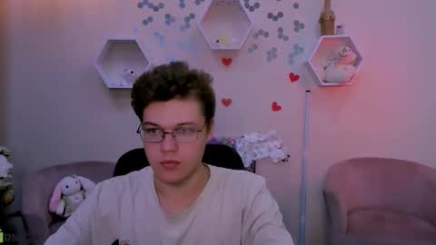 dylan_bold online show from September 27, 8:06 pm