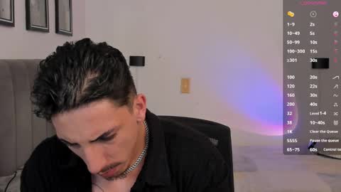 Bryan model independient online show from February 17, 10:27 pm