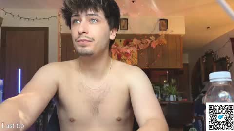 Dylan Daniel 7.8 online show from November 2, 7:36 pm