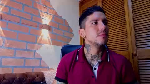 D Y L A N online show from March 21, 1:55 am