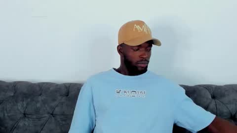 Dylan Taylor online show from October 14, 3:09 am