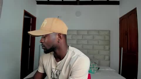 Dylan Taylor online show from December 22, 12:34 pm